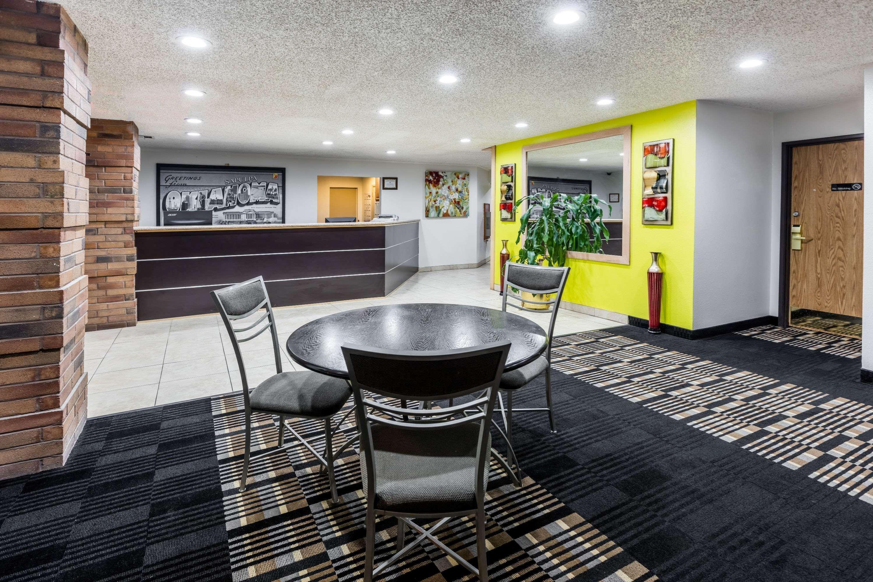 Super 8 By Wyndham Sapulpa/Tulsa Area Motell Glenpool Exteriör bild